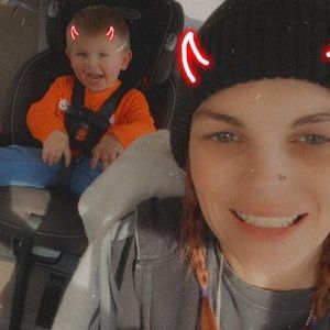 Meet your Posher, Angela